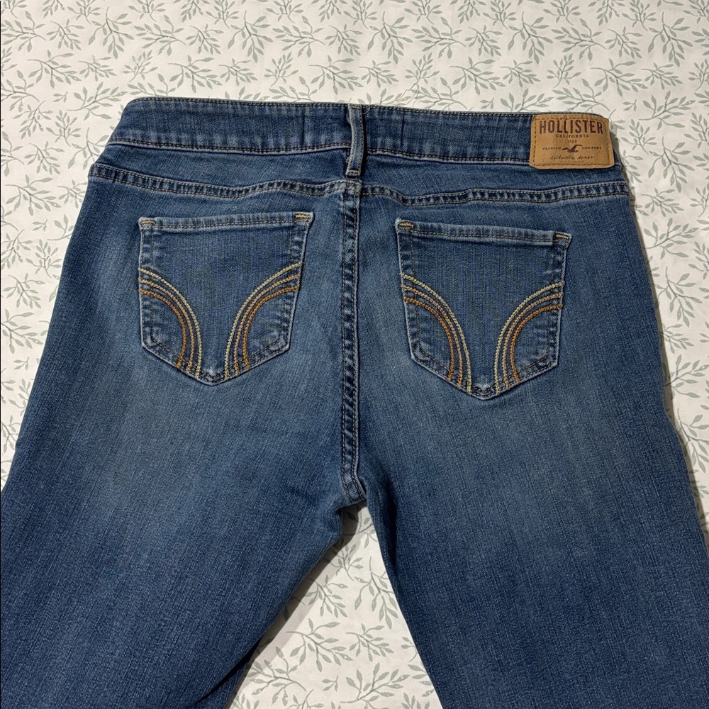 Hollister Boot Cut Jeans - Picture 6 of 6